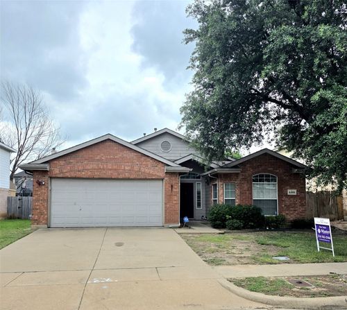 4425 Chaparral Creek Dr, Fort Worth, TX, 76123-2717 | Card Image