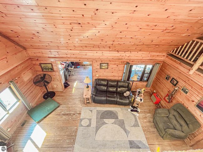 10090 Snowbowl Rd, House other with 2 bedrooms, 1 bathrooms and null parking in Houghton Lake MI | Image 15
