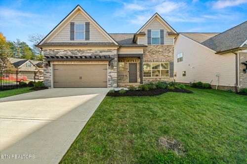 10106 Songbird Lane, Knoxville, TN, 37931 | Card Image