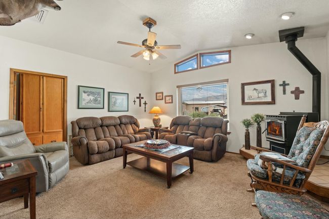 69 Midway Rd, House other with 5 bedrooms, 4 bathrooms and null parking in Lemitar NM | Image 8