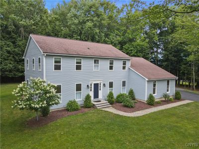 12 Viburnum Place, House other with 4 bedrooms, 2 bathrooms and null parking in New Hartford NY | Image 1