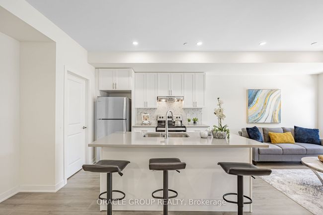 304 - 755 Omega Dr, Condo with 2 bedrooms, 3 bathrooms and 1 parking in Pickering ON | Image 5