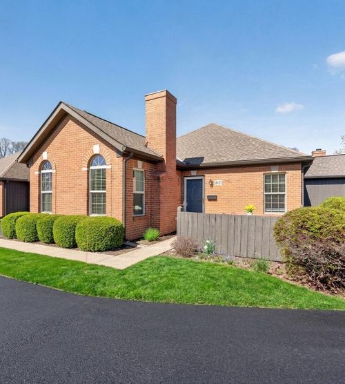 2679 Trottersway Dr, Columbus, OH, 43235-5510 | Card Image