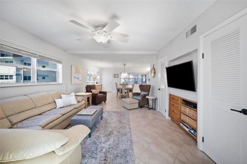apt-215-3127 S Ocean Dr, Hallandale Beach, FL, 33009-7210 | Card Image
