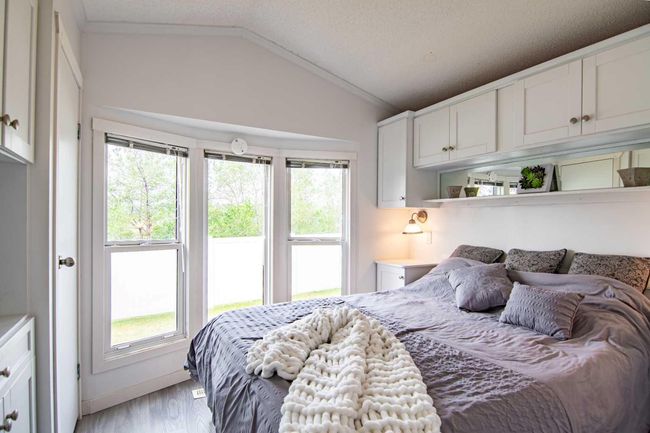 3064 - 25074 South Pine Lake Road, Home with 2 bedrooms, 1 bathrooms and 2 parking in Rural Red Deer County AB | Image 30
