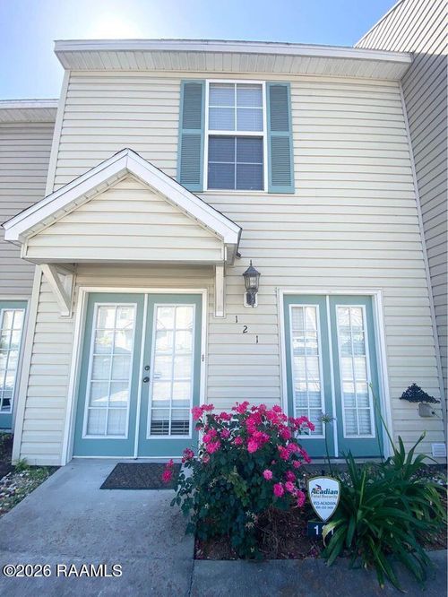 121 Judice Meadows Ln, Lafayette, LA, 70506-7099 | Card Image