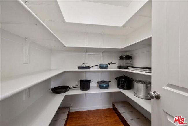 Pantry | Image 19