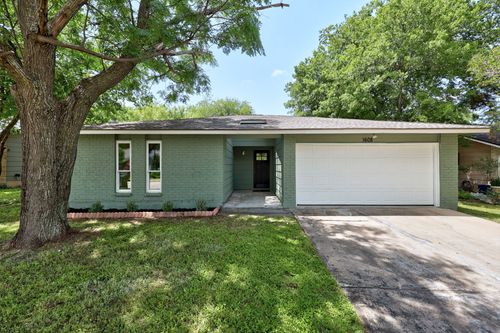 1608 Remuda Cir, Round Rock, TX, 78681-6616 | Card Image