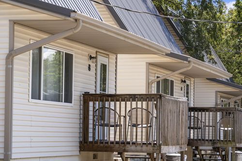 88 Deepwater Cir, Reeds Spring, MO, 65737 | Card Image