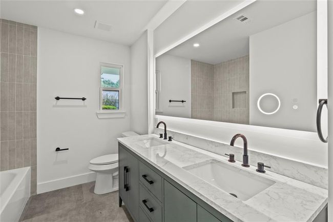 2823 Stetson Ln, House other with 3 bedrooms, 2 bathrooms and 2 parking in Houston TX | Image 14