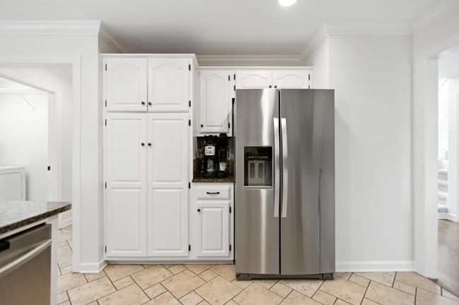 208 Loop Dr, House other with 4 bedrooms, 4 bathrooms and 3 parking in Winchester TN | Image 25