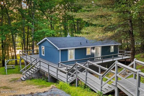 173 Water View Dr, Hawley, PA, 18428-7838 | Card Image