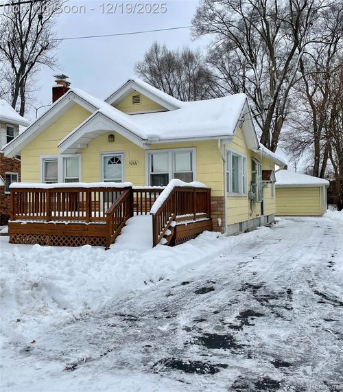 4266 Linda Ct, Waterford, MI, 48329-4119 | Card Image