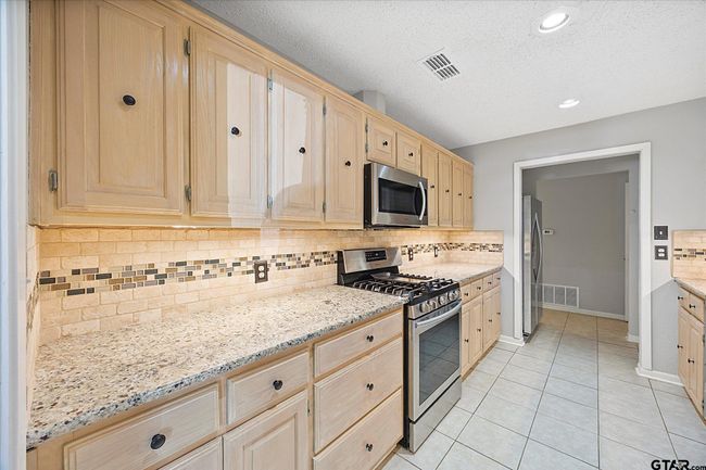 223 Guadalupe Dr, House other with 3 bedrooms, 2 bathrooms and null parking in Athens TX | Image 13