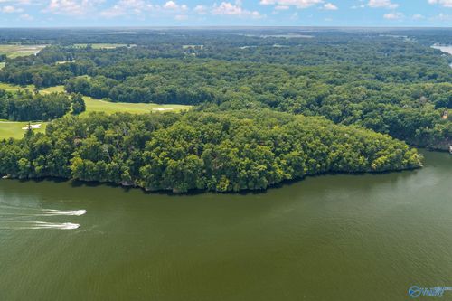 Lot 0 Three Point Drive, Muscle Shoals, AL, 35661 | Card Image