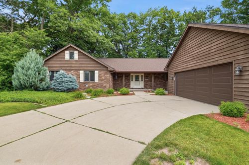 343 E Le Capitaine Circle, GREEN BAY, WI, 54302 | Card Image