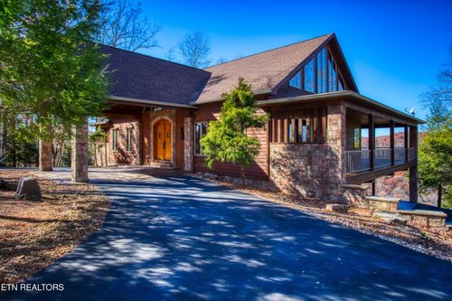 1129 Grandview Way, Jamestown, TN, 38556-6824 | Card Image