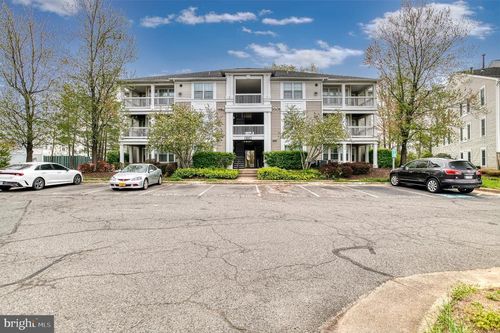 102-8107 Lacy Dr, MANASSAS, VA, 20109-7795 | Card Image