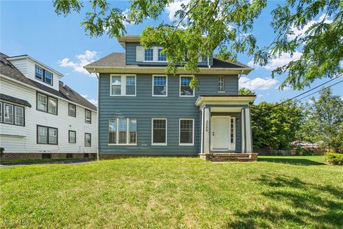 3298 Milverton Rd, Shaker Heights, OH, 44120-4224 | Card Image