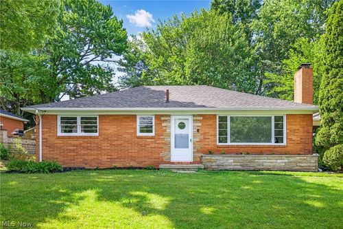 1410 48th St Nw, Canton, OH, 44709-1216 | Card Image