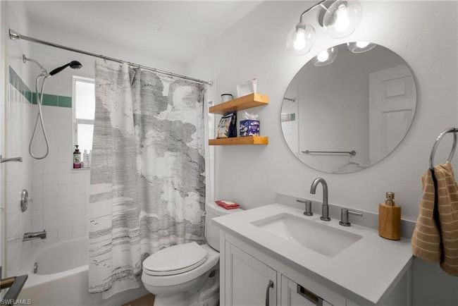 23485 Olde Meadowbrook Cir, House other with 3 bedrooms, 2 bathrooms and 2 parking in ESTERO FL | Image 21