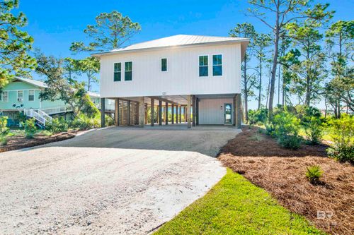 127 W 8th Avenue, Gulf Shores, AL, 36542 | Card Image