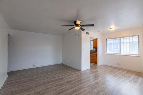 4-9033 Casals St, Sacramento, CA, 95826-3210 | Card Image