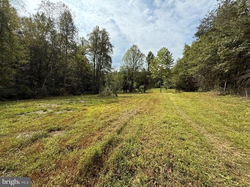 6360 Tharp Rd, CULPEPER, VA, 22701-6931 | Card Image