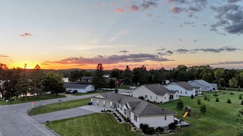 1994 Longview Dr, Detroit Lakes, MN, 56501-8039 | Card Image