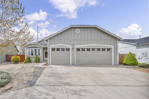 11555 Lone Desert Dr, Reno, NV, 89506-5566 | Card Image
