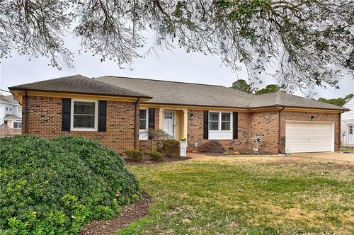 2209 Kendall St, Virginia Beach, VA, 23451-1741 | Card Image