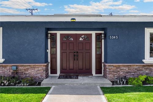 5345 Kenwood Ave, Buena Park, CA, 90621-1407 | Card Image