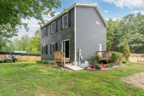 15 Dodge Hill Rd, Bennington, NH, 03442-4307 | Card Image