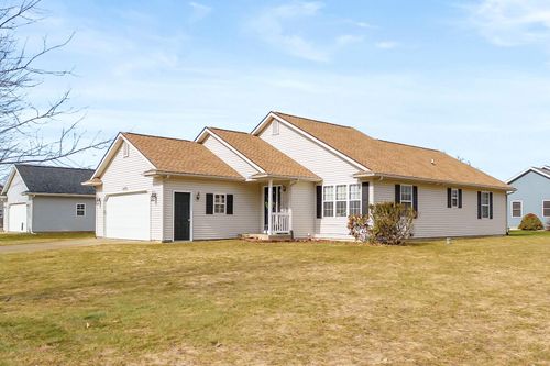 6199 Thistlewood Ave, Scotts, MI, 49088-7713 | Card Image