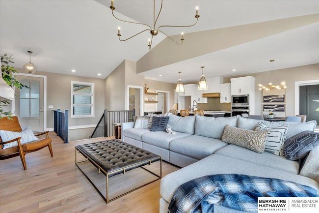 5510 N 212 Th Ave, House other with 5 bedrooms, 3 bathrooms and 4 parking in Elkhorn NE | Image 18