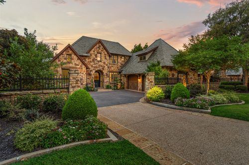 2211 Cedar Elm Ter, Westlake, TX, 76262-9028 | Card Image