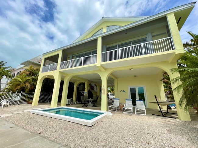 1165 Lagoon Dr, House other with 3 bedrooms, 2 bathrooms and null parking in Cudjoe Key FL | Image 8