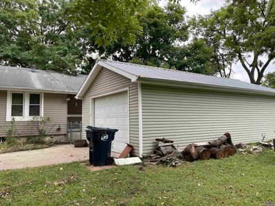 2100 Nw Buchanan St, House other with 4 bedrooms, 2 bathrooms and null parking in Topeka KS | Image 3