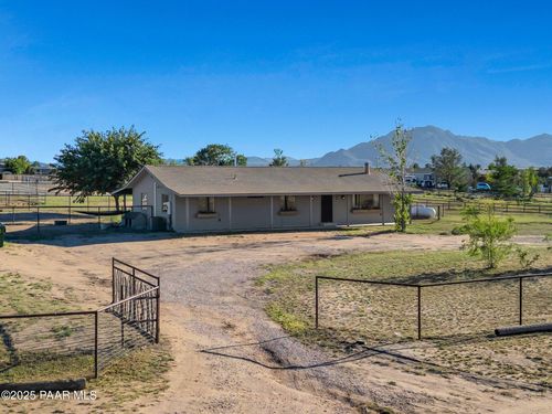 1155 W Justray Ranch Rd, Chino Valley, AZ, 86323-6503 | Card Image