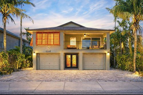 15517 Gulf Blvd, REDINGTON BEACH, FL, 33708-1727 | Card Image