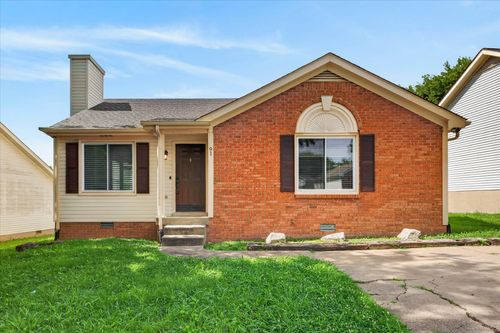 91 Grassmire Dr, Clarksville, TN, 37042-3476 | Card Image