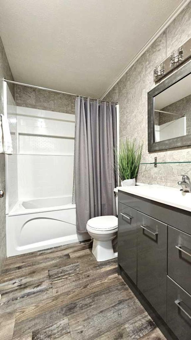55 Mckenzie Ave, House other with 3 bedrooms, 2 bathrooms and 2 parking in Hughenden AB | Image 9