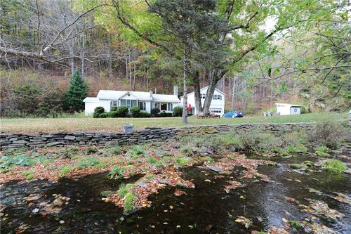 651 Route 42, Prattsville, NY, 12468 | Card Image