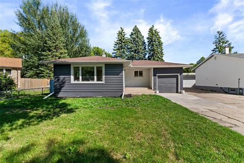 1219 De Graff Pl, Winnipeg, MB, R2G1Y7 | Card Image