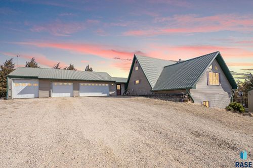 31780 476th Ave, Elk Point, SD, 57025-6645 | Card Image