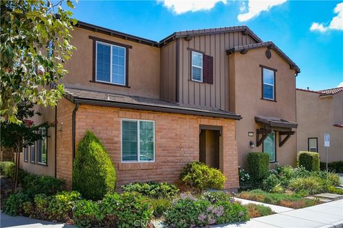 7055 Montecito Ln, Eastvale, CA, 92880-6430 | Card Image