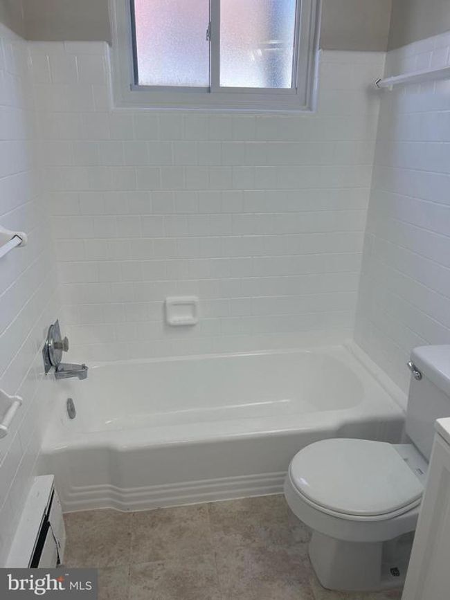 APT-203 - 702 Chaney Dr, Condo with 1 bedrooms, 1 bathrooms and null parking in TAKOMA PARK MD | Image 14