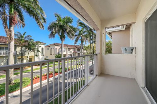 1947 Se 23rd Rd, Homestead, FL, 33035-2068 | Card Image