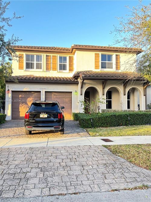 15041 Sw 177th Ter, Miami, FL, 33187-6830 | Card Image