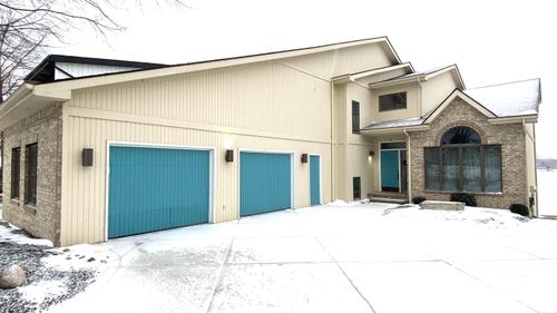 2480 E Lakeshore Dr, Crown Point, IN, 46307-8501 | Card Image